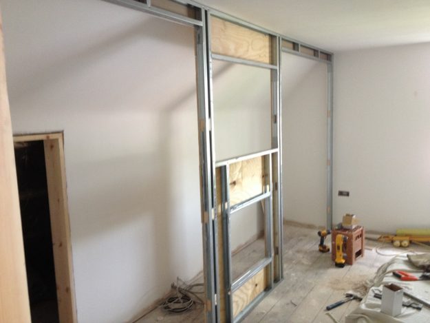 Partitioning systems